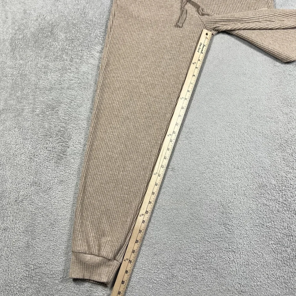 Alo Yoga Muse Sweatpants Jogger Womens Medium Ribbed Knit Tan Beige